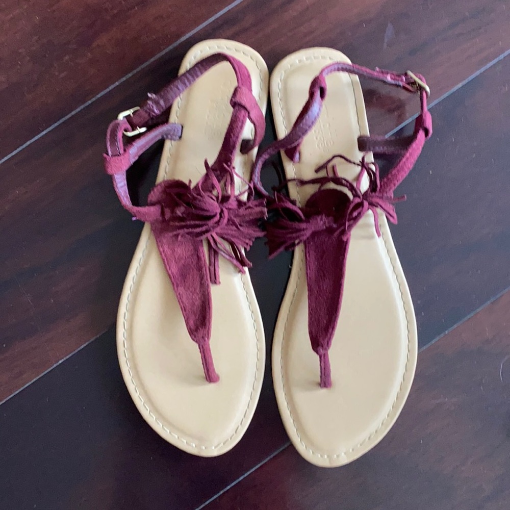 Maroon fringe Sandals